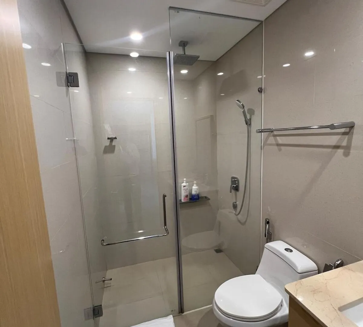 2Br Family Apartment With Spectacular Scenery Da Nang Vietnam